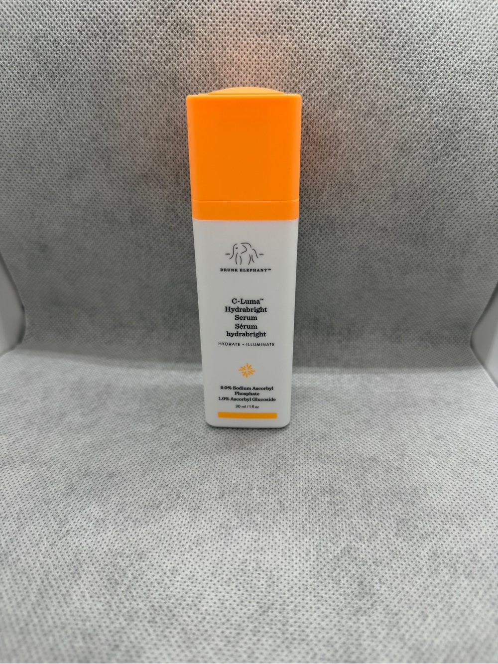 Drunk Elephant C-Luma Hydrabrigh t Serum - Orange and White